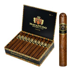 General Cigar co. Macanudo 1968 Toro Box