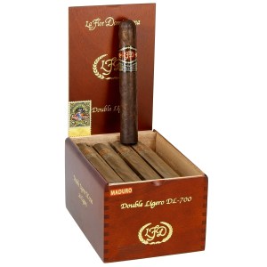 La Flor Dominicana Double Ligero (DL) Maduro 700 Box
