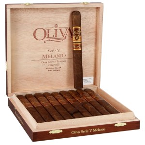 Oliva V Melanio Natural Churchill Box